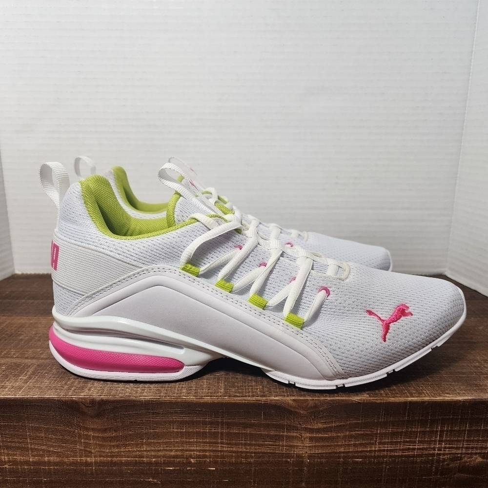PUMA Axelion Bright Sneakers Training Sneakers - White, Pink and Green. Size 10